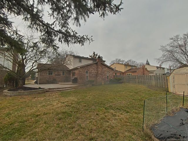 15801 Van Meter Drive, Macomb Twp, MI 48044