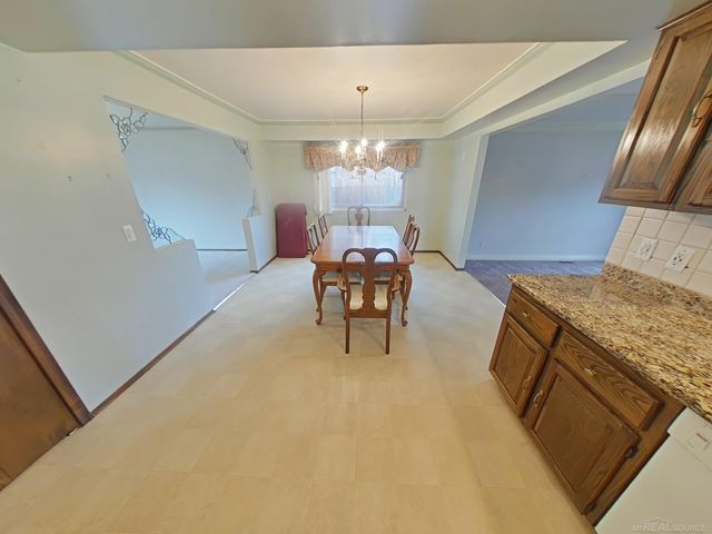 15801 Van Meter Drive, Macomb Twp, MI 48044