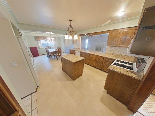 15801 Van Meter Drive, Macomb Twp, MI 48044