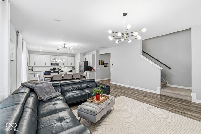 2128 Bauer Creek Drive, Whitestown, IN 46075