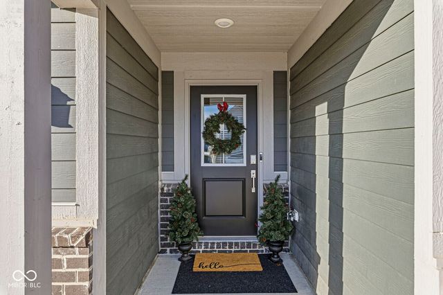 2128 Bauer Creek Drive, Whitestown, IN 46075