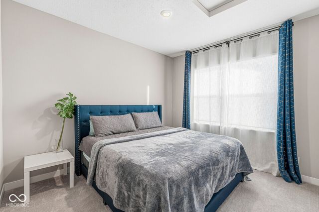 2128 Bauer Creek Drive, Whitestown, IN 46075