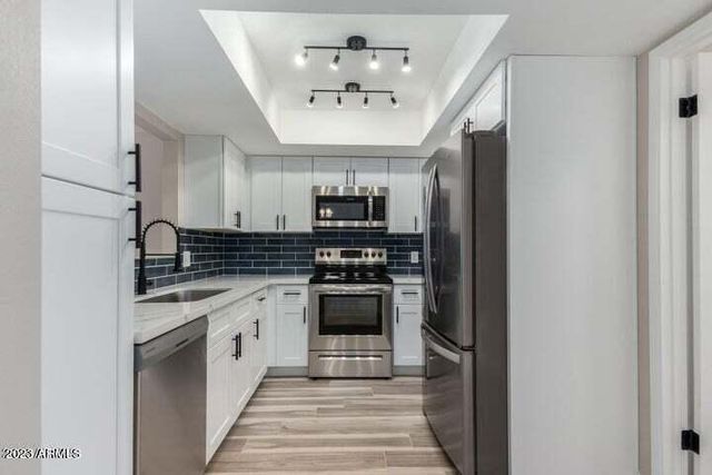 742 W Duke Drive, Tempe, AZ 85283