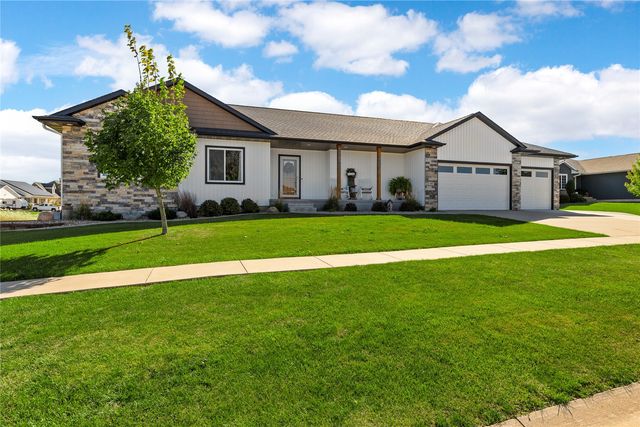 301 Wildcat Court, Shellsburg, IA 52332