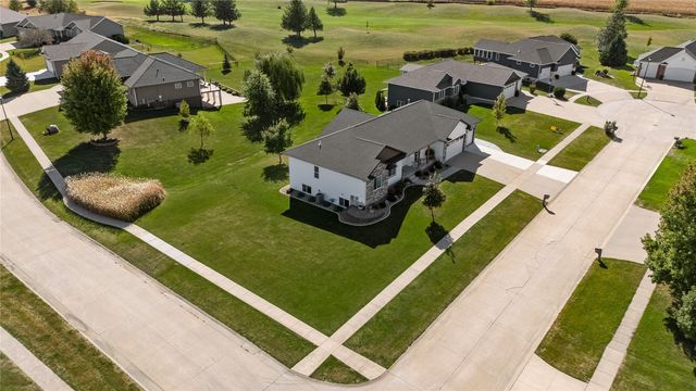 301 Wildcat Court, Shellsburg, IA 52332