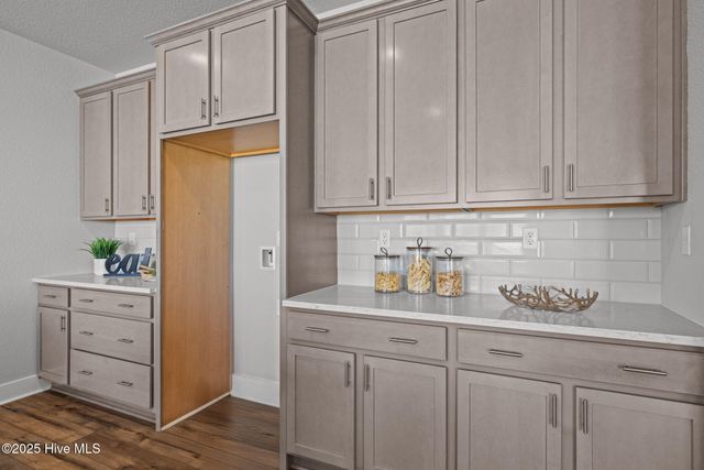 241 Grandview Drive, Elizabeth City, NC 27909