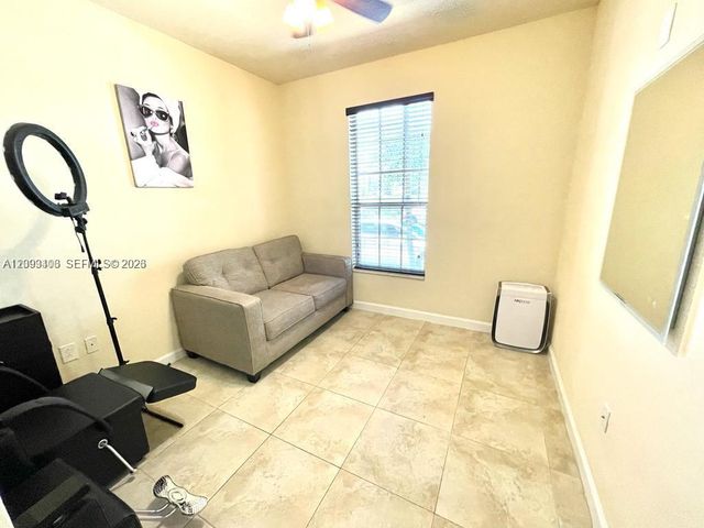 17030 SW 95th Terrace 17030, Miami, FL 33196