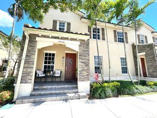 17030 SW 95th Terrace 17030, Miami, FL 33196
