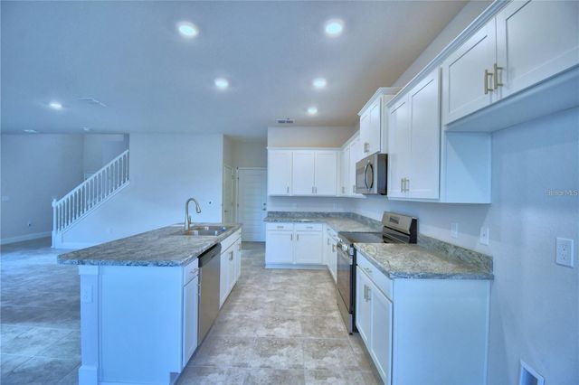 906 SOFIA LANE, Davenport, FL 33837