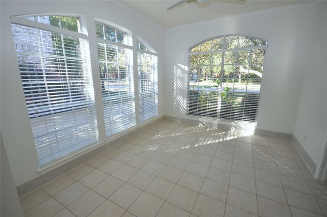 5634 Heather Run, Houston, TX 77041