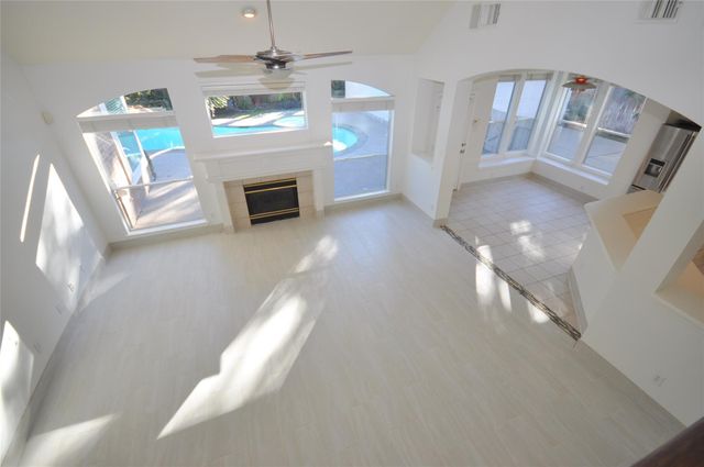 5634 Heather Run, Houston, TX 77041