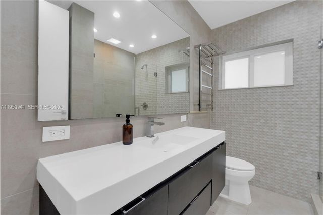 1296 NE 99th St, Miami Shores, FL 33138