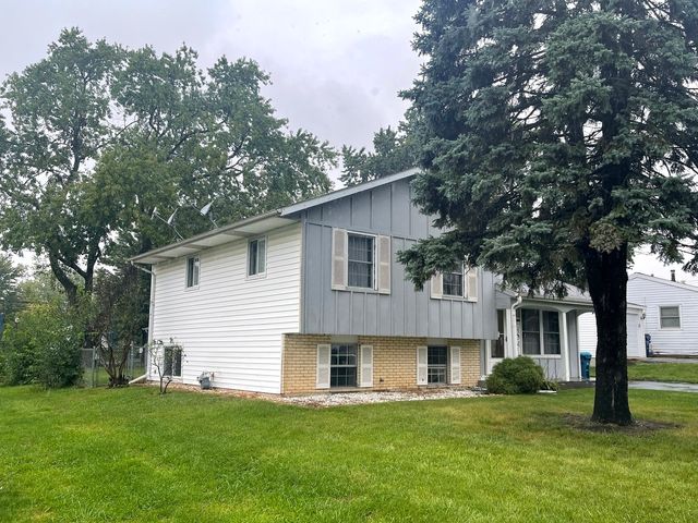 1578 Charles Drive, Glendale Heights, IL 60139