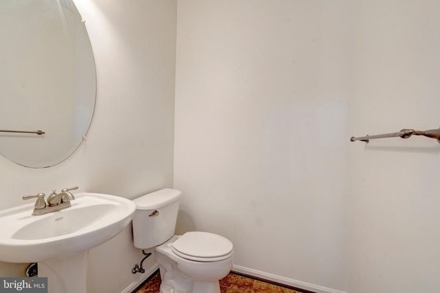 9001 MERLOT CT, Bristow, VA 20136