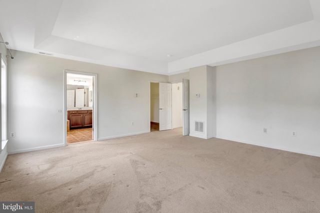 9001 MERLOT CT, Bristow, VA 20136