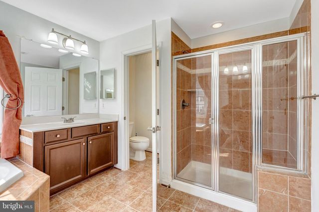 9001 MERLOT CT, Bristow, VA 20136