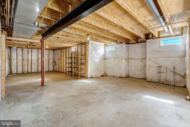 9001 MERLOT CT, Bristow, VA 20136