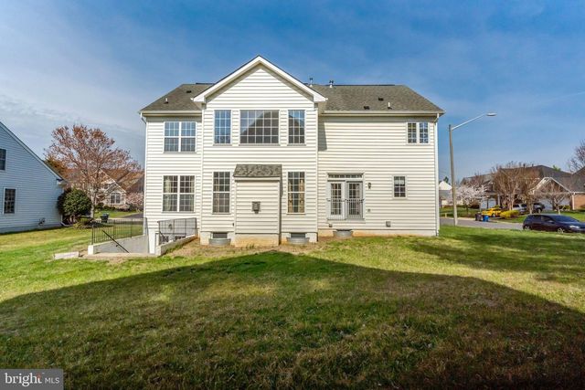 9001 MERLOT CT, Bristow, VA 20136