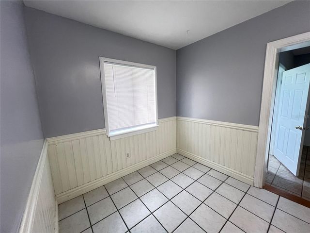 3725 E FORT KING STREET, Ocala, FL 34470