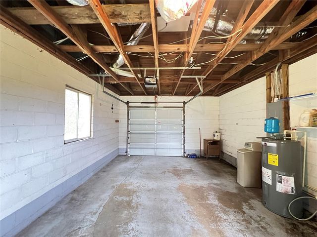 3725 E FORT KING STREET, Ocala, FL 34470