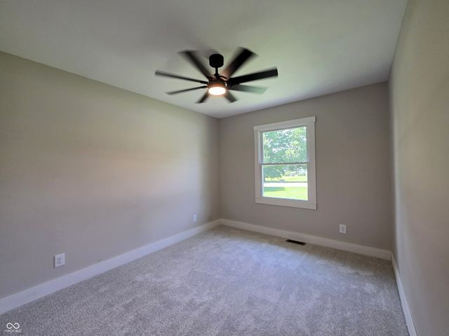 12087 N Cedarwood Drive, Mooresville, IN 46158