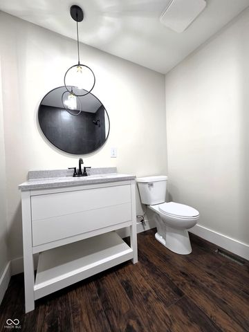 12087 N Cedarwood Drive, Mooresville, IN 46158