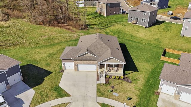 146 Oak Valley Court, Newark, OH 43055