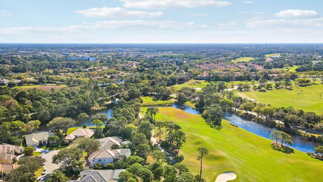 10109 Spyglass Lane, Port St. Lucie, Port St Lucie, FL 34986