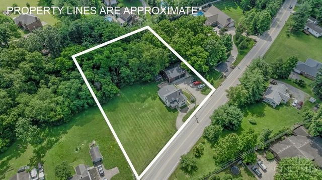 9206 E Kemper Road, Symmes Twp, OH 45140