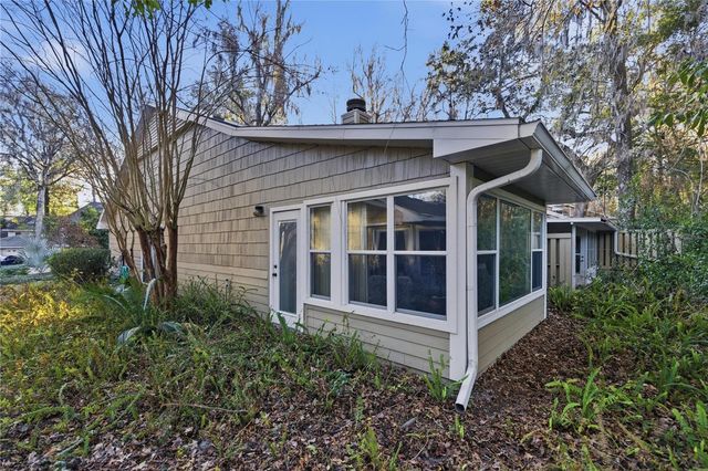 832 SW 50TH WAY, Gainesville, FL 32607