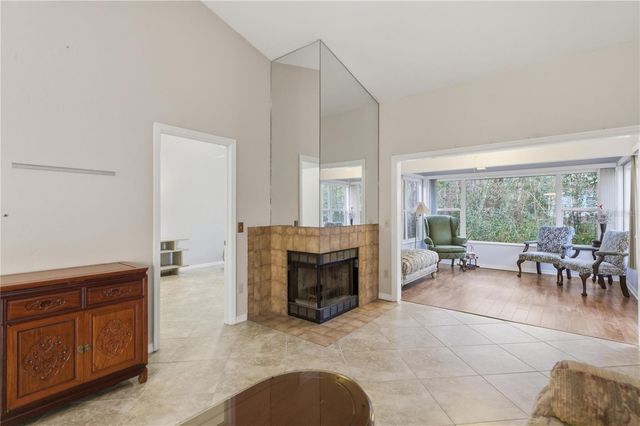 832 SW 50TH WAY, Gainesville, FL 32607