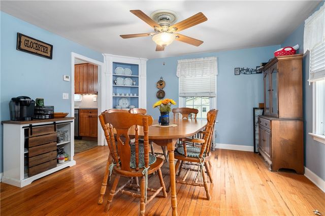 1261 Putnam Pike, Glocester, RI 02814