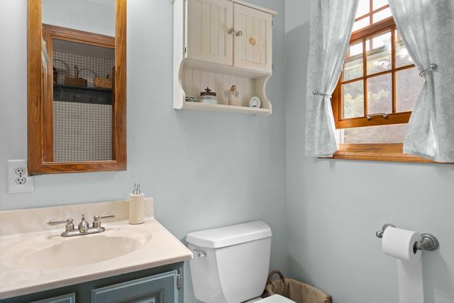 9 Labrie Lane, Holyoke, MA 01040