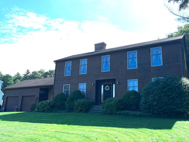 9 Labrie Lane, Holyoke, MA 01040