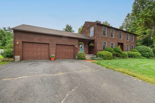 9 Labrie Lane, Holyoke, MA 01040