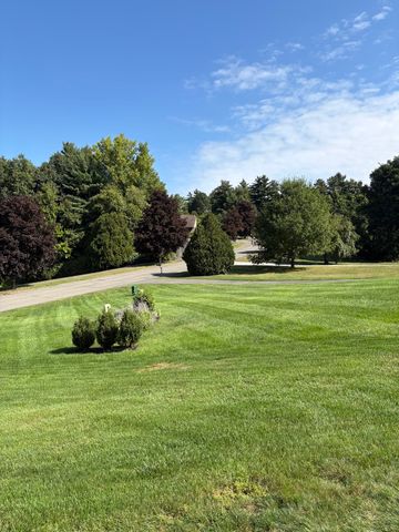 9 Labrie Lane, Holyoke, MA 01040