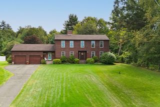 9 Labrie Lane, Holyoke, MA 01040