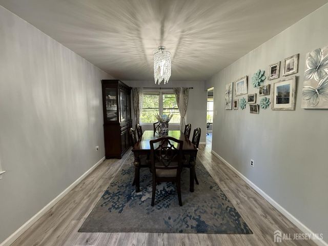 9 Hoffman Court, East Brunswick, NJ 08816