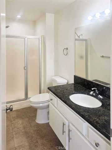 430 E Valencia Avenue D, Burbank, CA 91501
