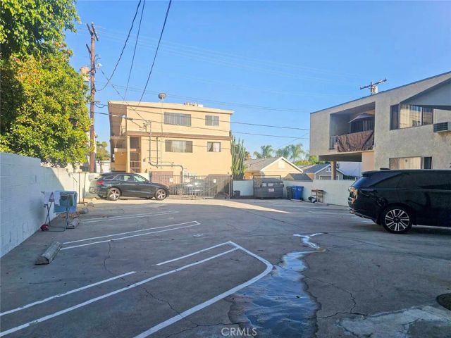 430 E Valencia Avenue D, Burbank, CA 91501