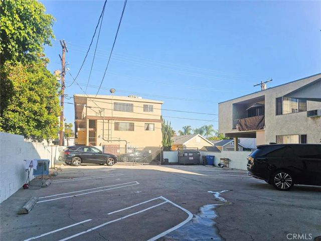 430 E Valencia Avenue D, Burbank, CA 91501