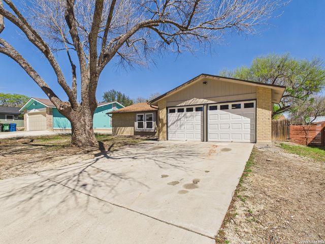 1026 Bridle, San Antonio, TX 78245