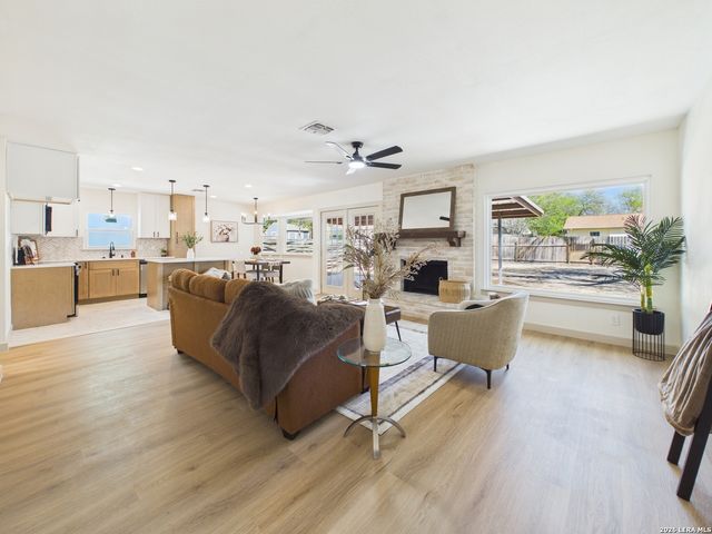 1026 Bridle, San Antonio, TX 78245