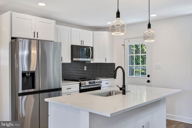 8251 RUPERT RD S, Millersville, MD 21108