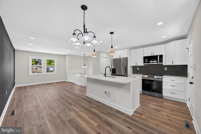 8251 RUPERT RD S, Millersville, MD 21108