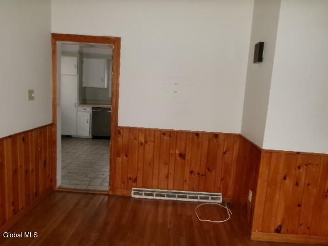 1 2nd Avenue, Mayfield, NY 12117