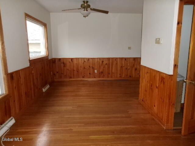 1 2nd Avenue, Mayfield, NY 12117