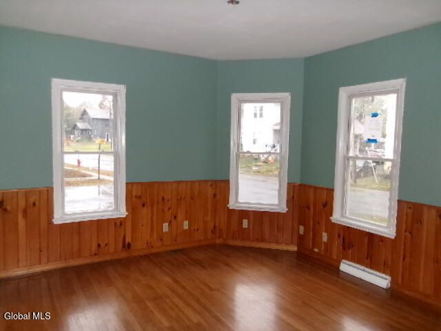 1 2nd Avenue, Mayfield, NY 12117