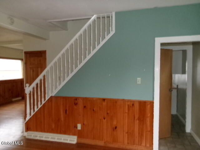 1 2nd Avenue, Mayfield, NY 12117