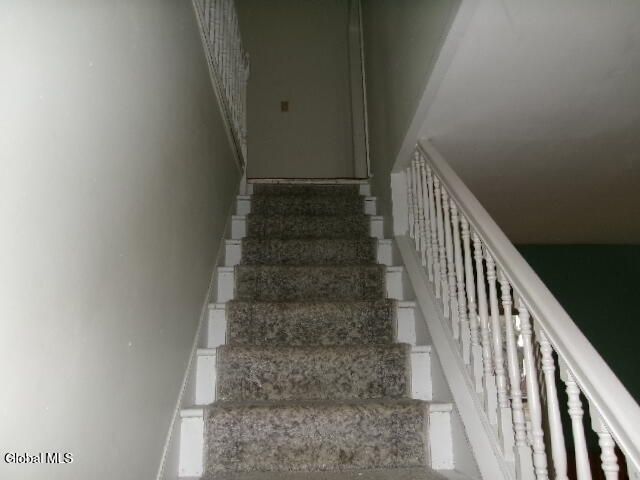 1 2nd Avenue, Mayfield, NY 12117